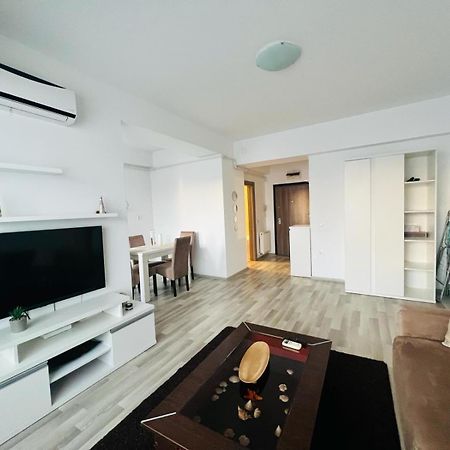 Apartament Crazy Summerland Mamaia Bagian luar foto