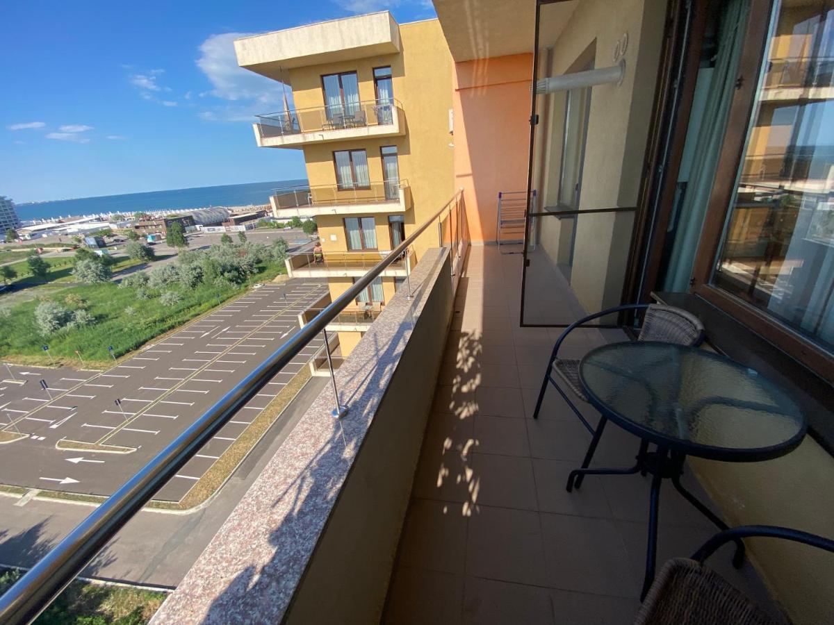 Apartament Crazy Summerland Mamaia Bagian luar foto