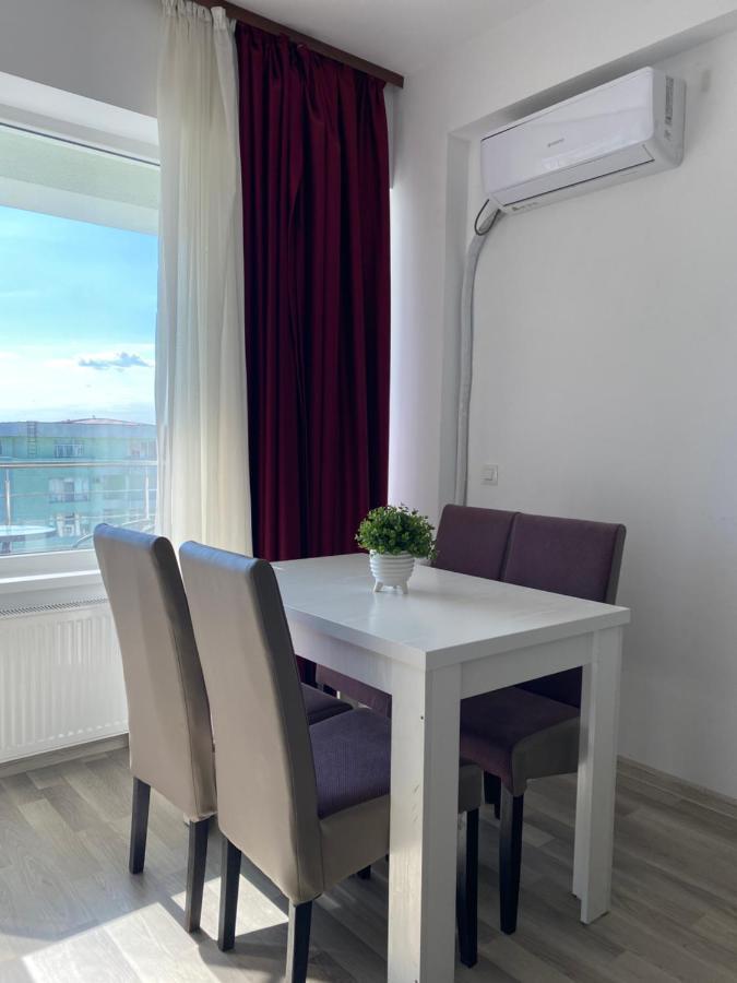 Apartament Crazy Summerland Mamaia Bagian luar foto