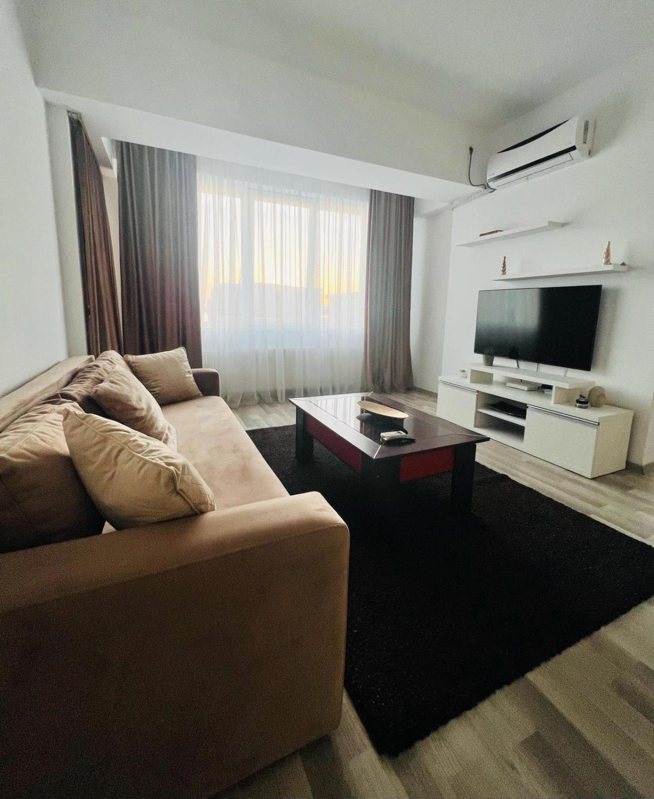 Apartament Crazy Summerland Mamaia Bagian luar foto