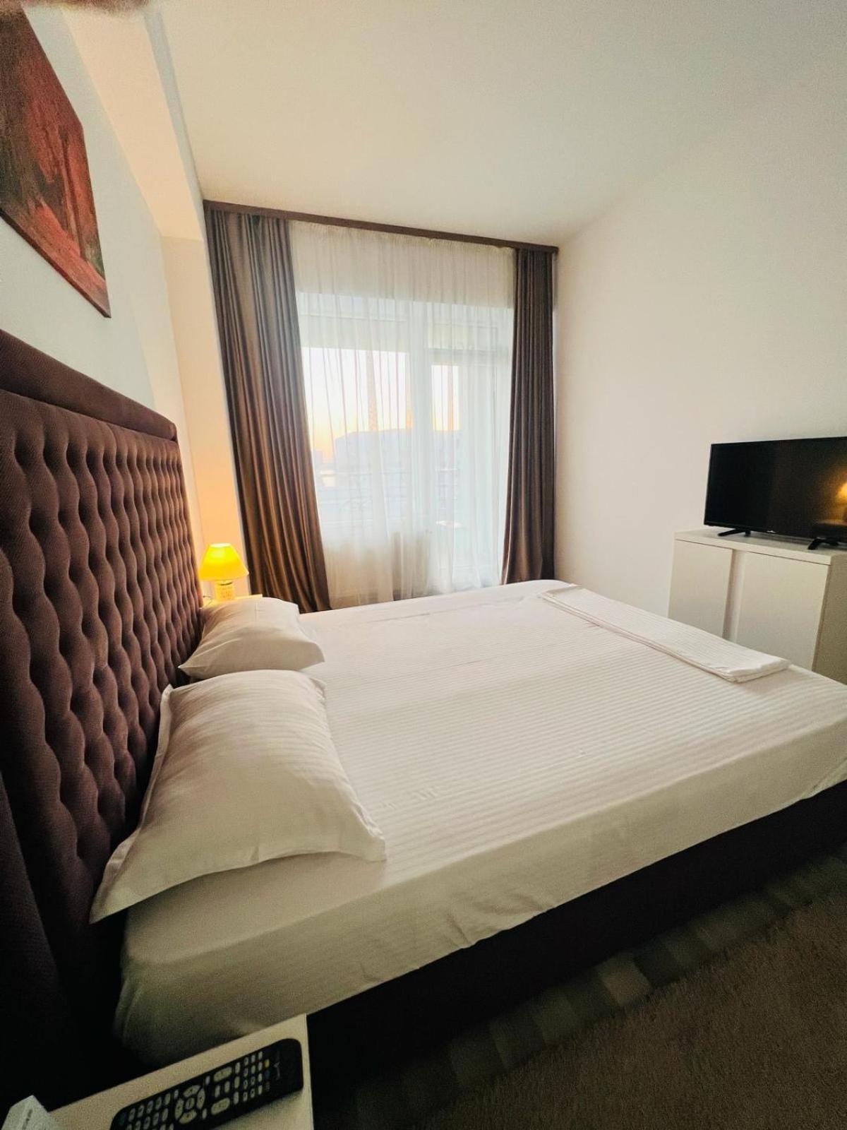 Apartament Crazy Summerland Mamaia Bagian luar foto
